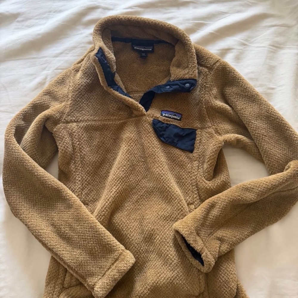 Patagonia Tan Fleece Pullover with Navy Trim